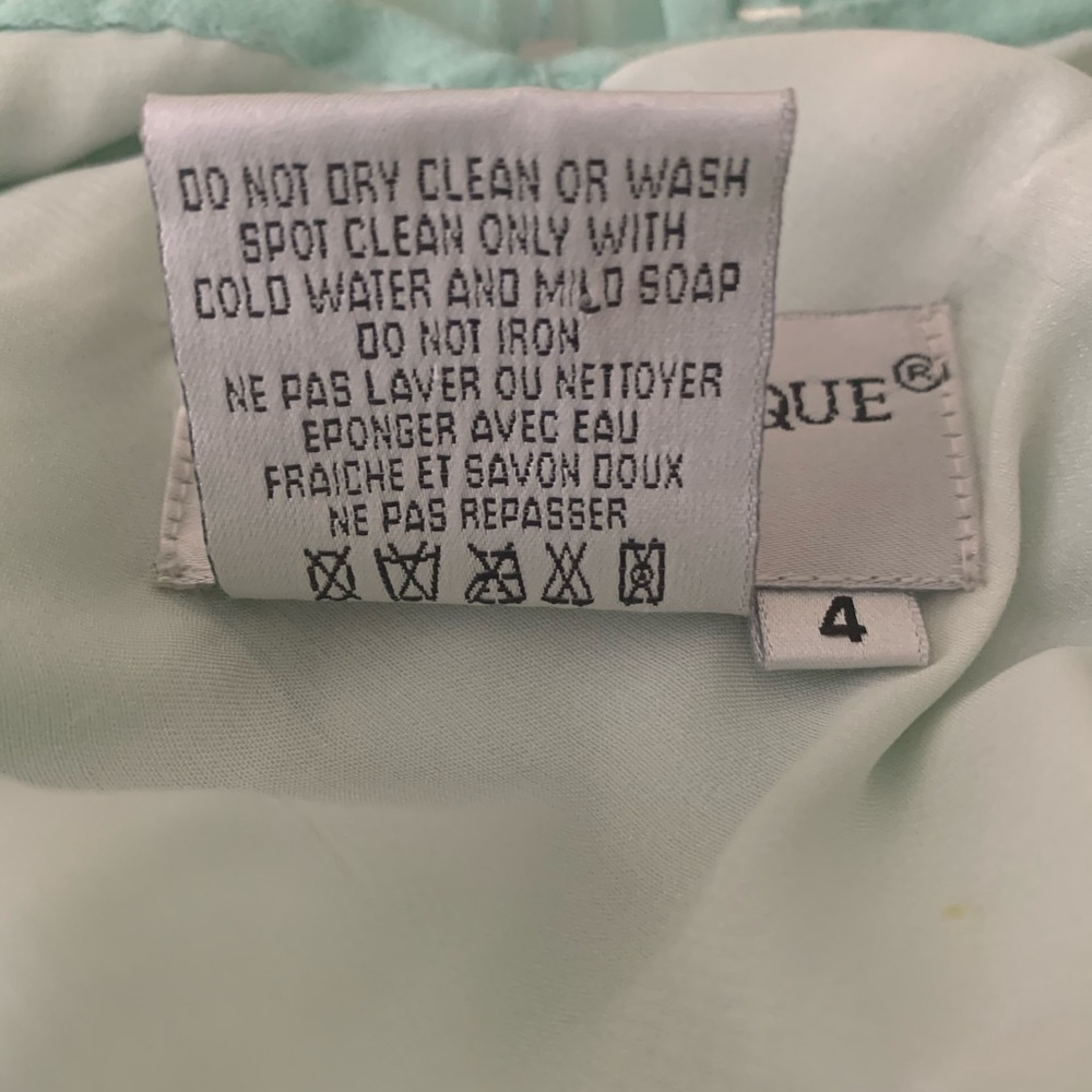 COPY - Beautiful boutique and one of a kind, teal sequined, slight mermaid bodi… - Picture 11 of 11